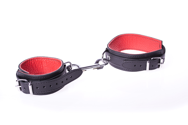 Handcuffs Basic – Red