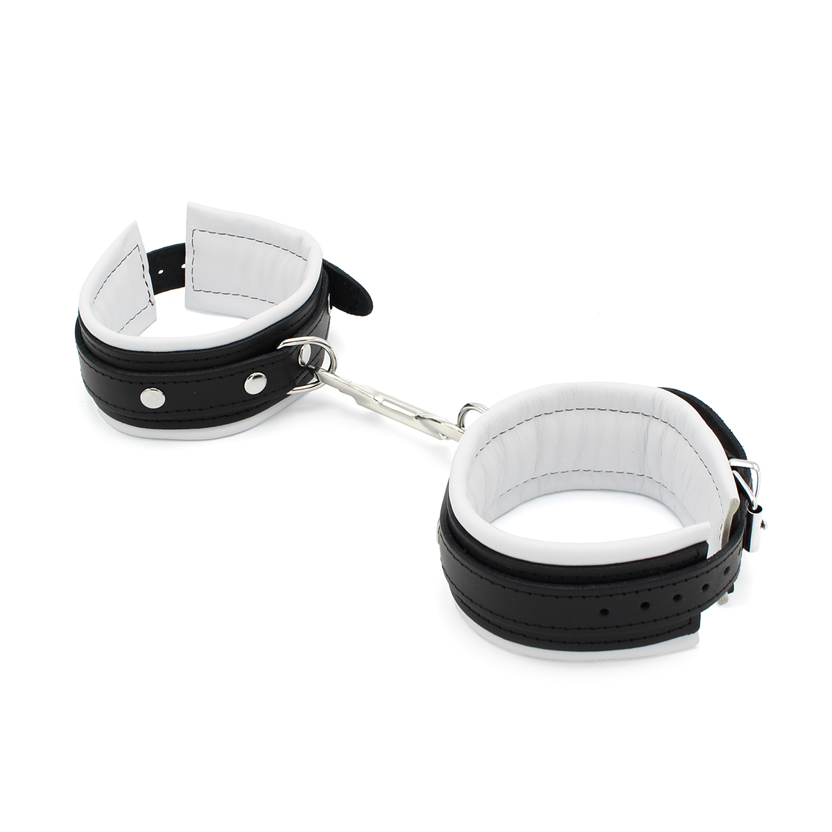 Leather-Anklecuffs-White-134-KIO-0306-2