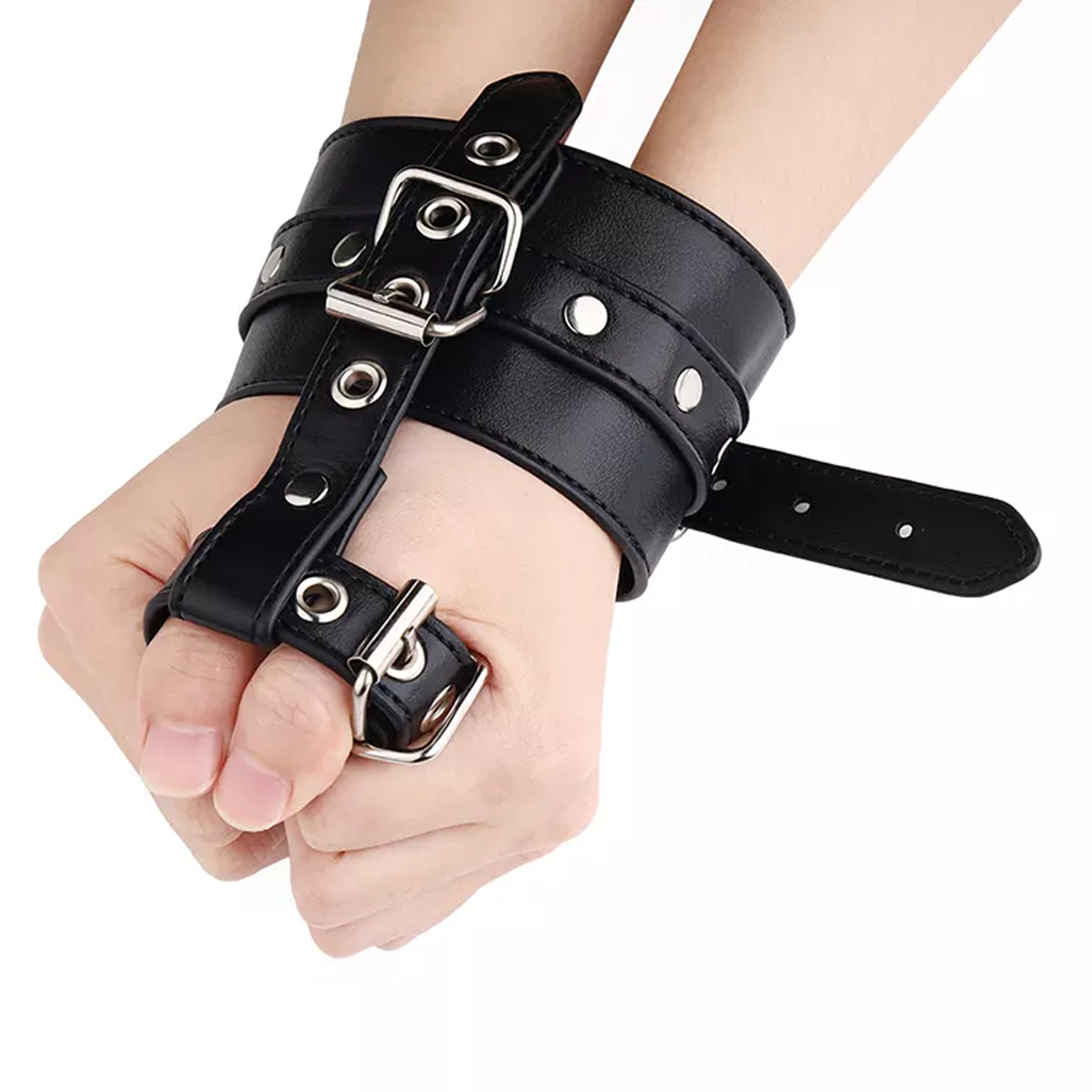 Single-Handcuff-Thumb-Lock-OPR-3330088-3
