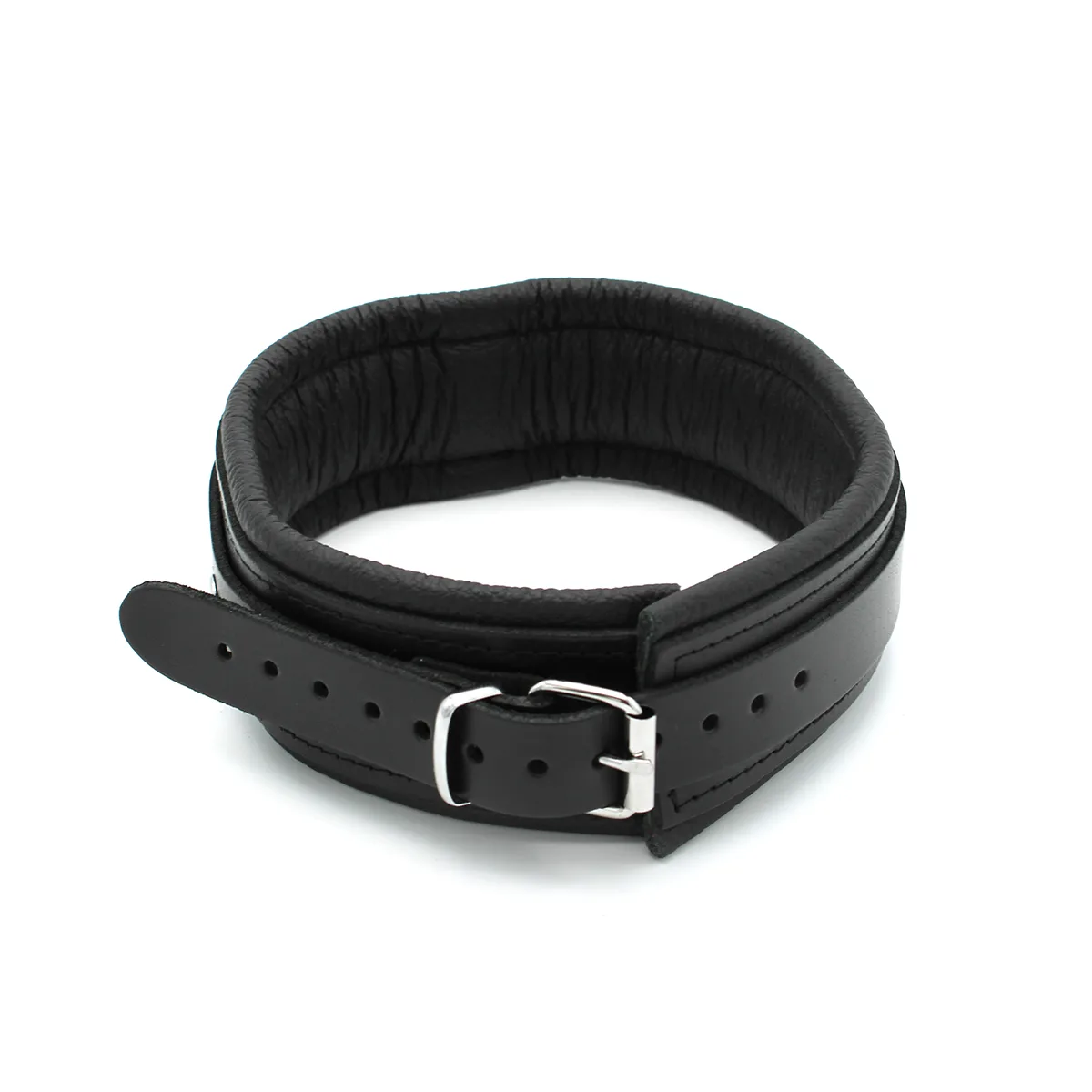 Leather-Collar-with-Metal-Shackle-134-KIO-0370-3